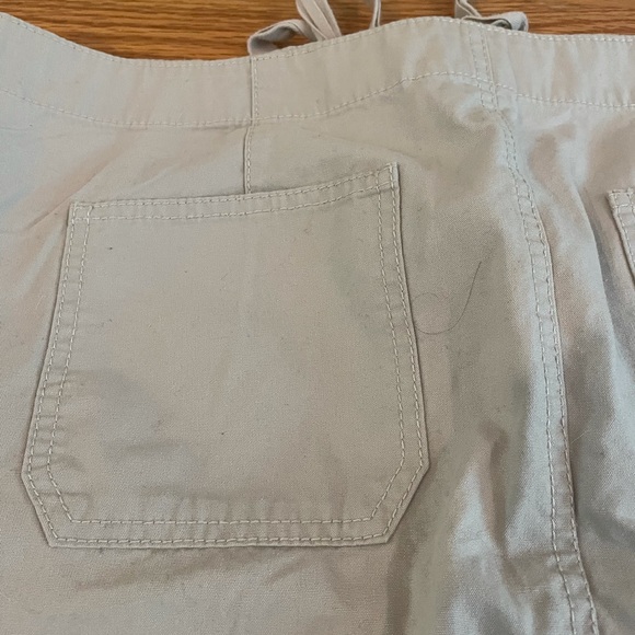 Loft khaki skirt size 12 - Picture 4 of 8